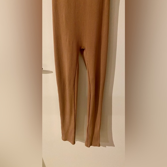 Fashion Nova Snatched Jumpsuit NWT - Picture 5 of 10